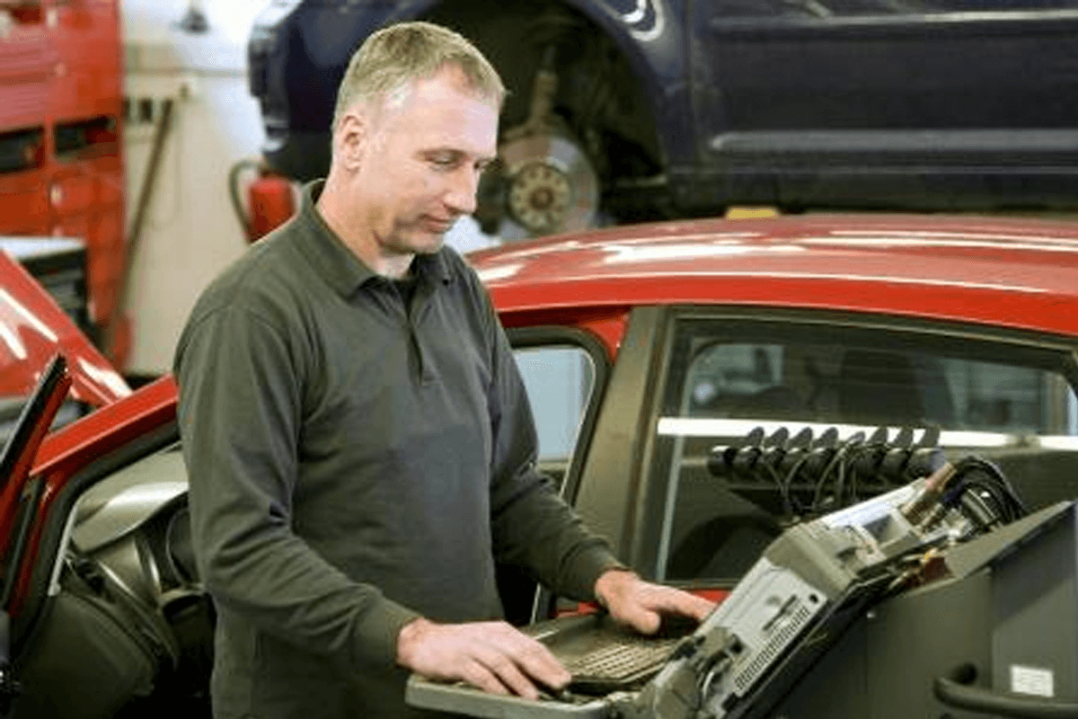 Schoch Automobile e.K. Kundendienst Wartung Inspektion